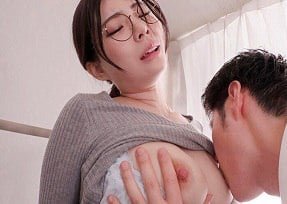 Cậu học sinh mơ ước tình ái với cô giáo Rei Kamiki